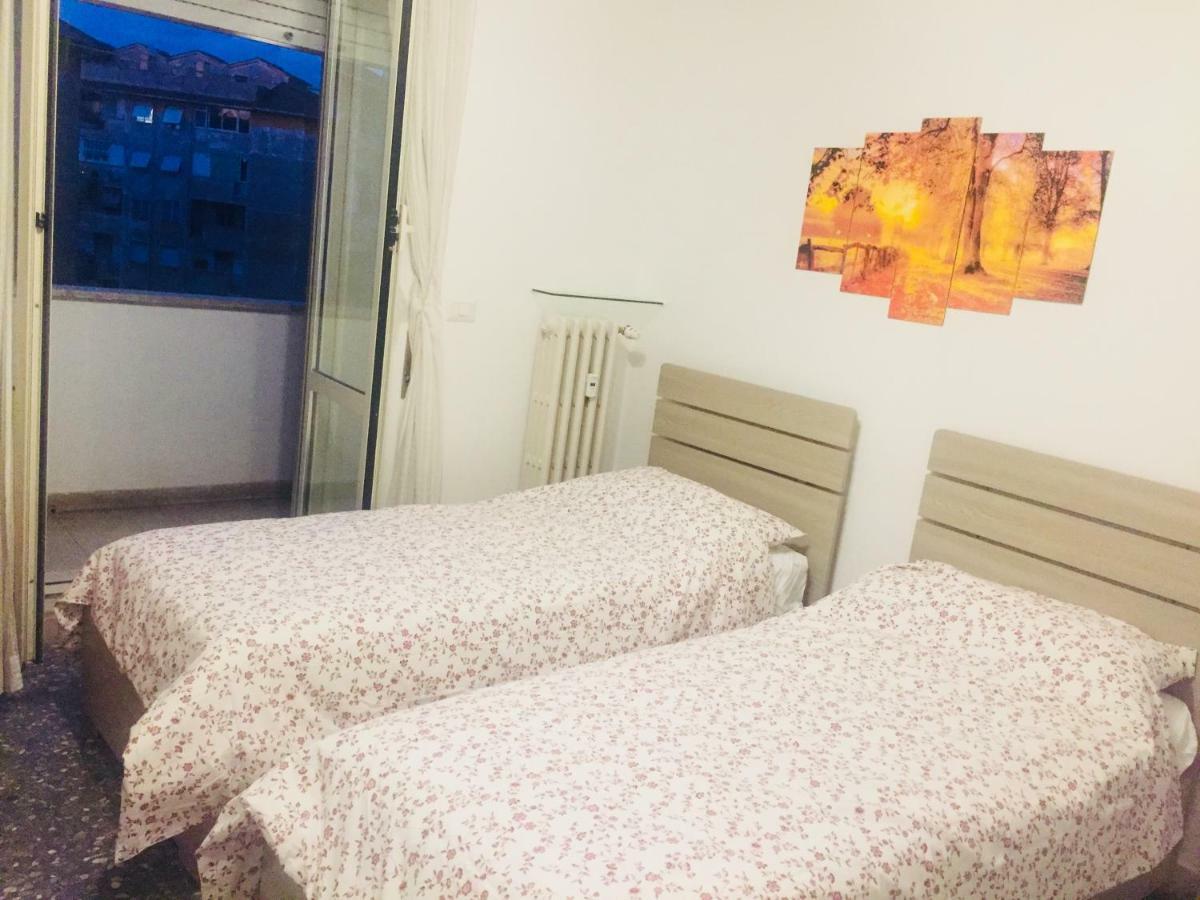 Female Dormitory For Only Female Bed and Breakfast Rome Buitenkant foto