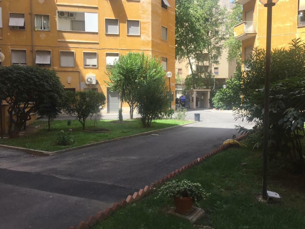 Female Dormitory For Only Female Bed and Breakfast Rome Buitenkant foto